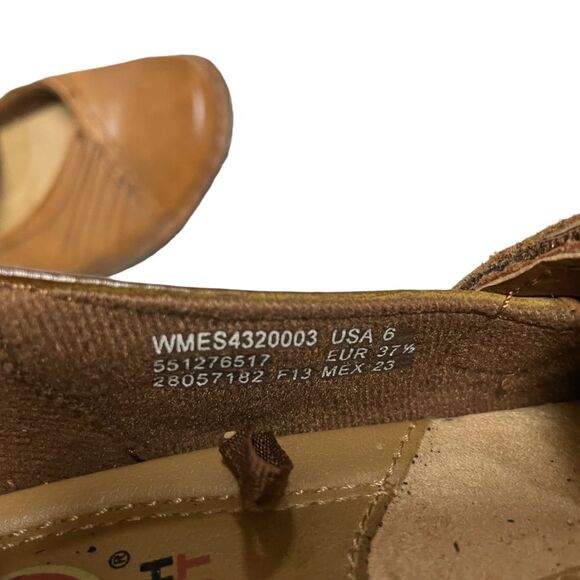 Naya Leather Flats Yellow and Brown - Picture 14 of 14